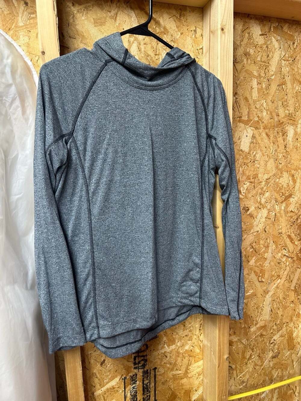 Under Armour HeatGear Hooded Shirt Size MD Gray Athletic